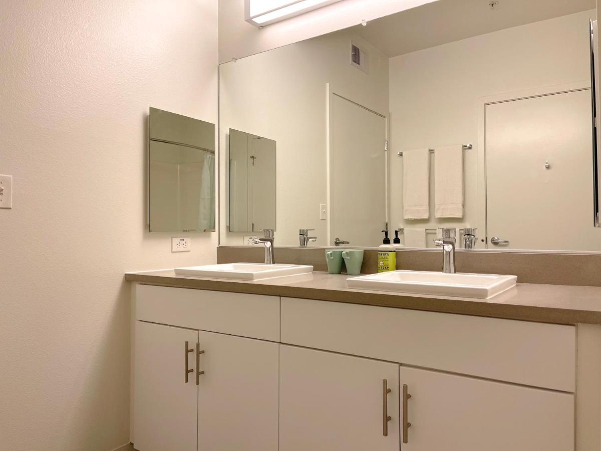 Spacious Entire Apt W Parking In Arts District Dtla B5 Лос Анджелис Екстериор снимка